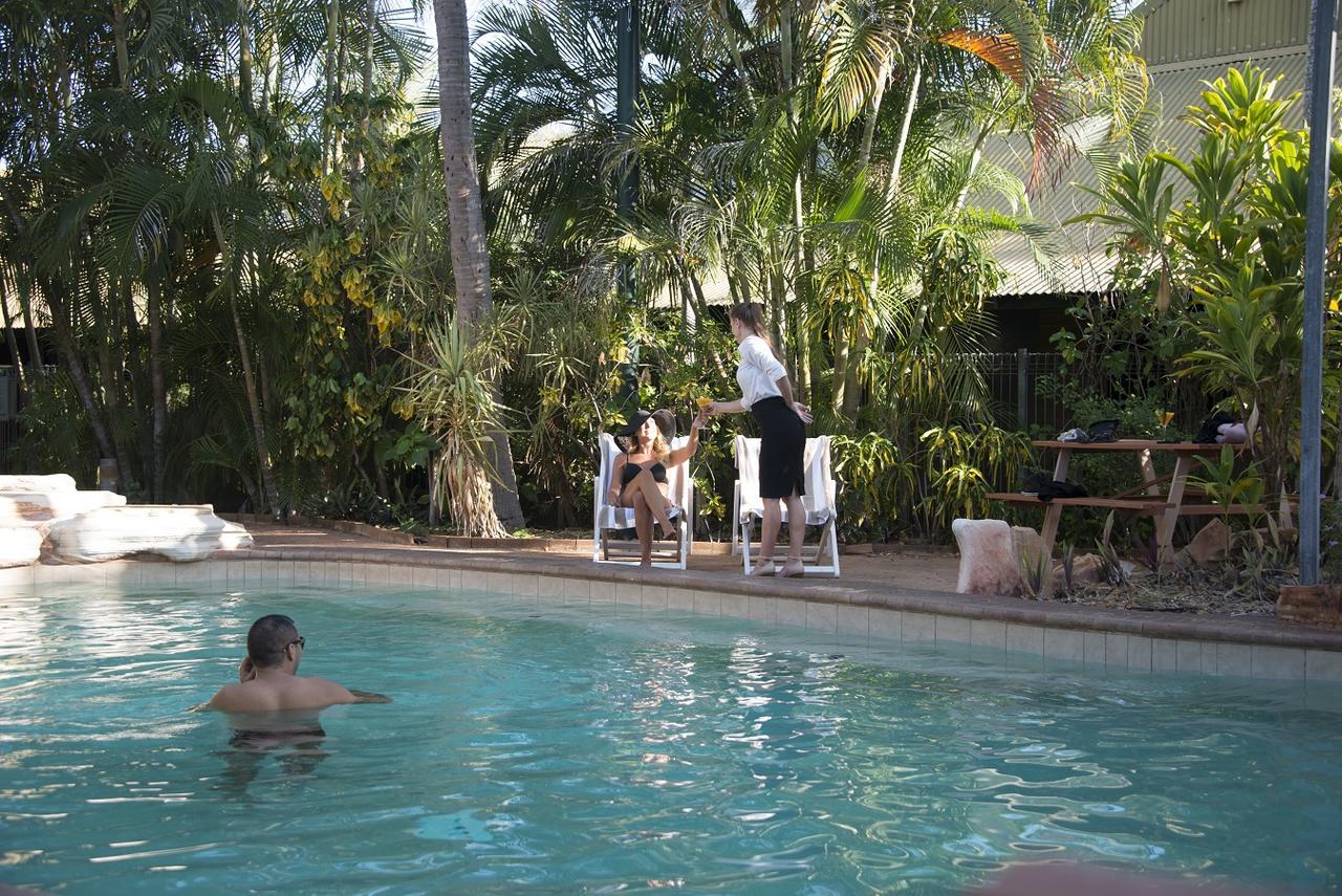 Roebuck Bay Hotel Broome Extérieur photo