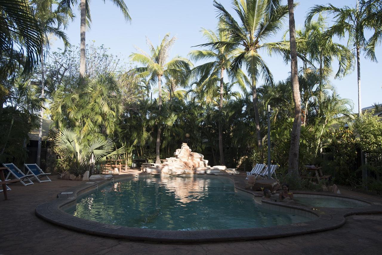 Roebuck Bay Hotel Broome Extérieur photo