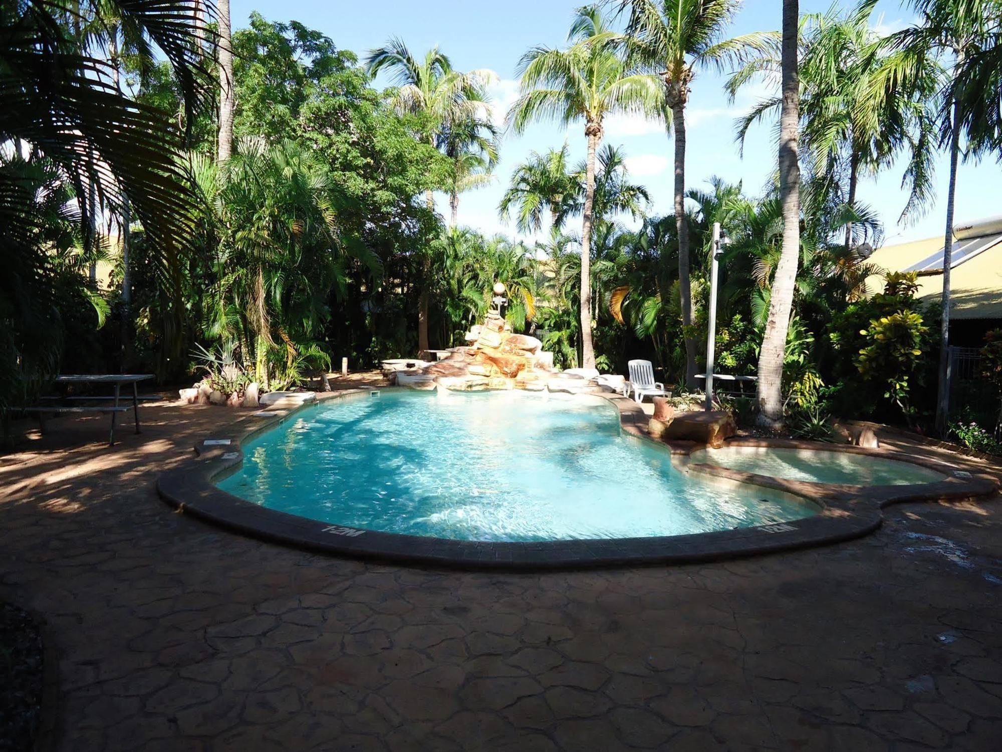 Roebuck Bay Hotel Broome Extérieur photo